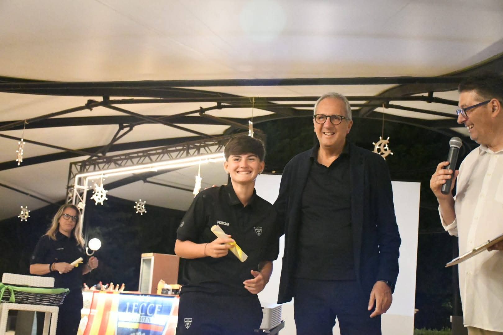 foto della quinta edizione del Lecce Women's Sport Award, con il Presidente di Tria Corda Antonio Aguglia